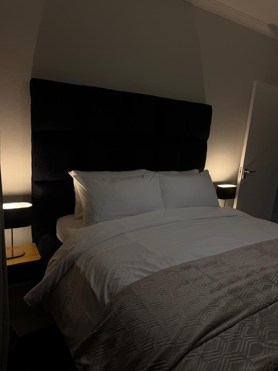 The Blyde | Premium 1-Bedroom Apartment with Balcony - The Blyde Crystal Lagoon