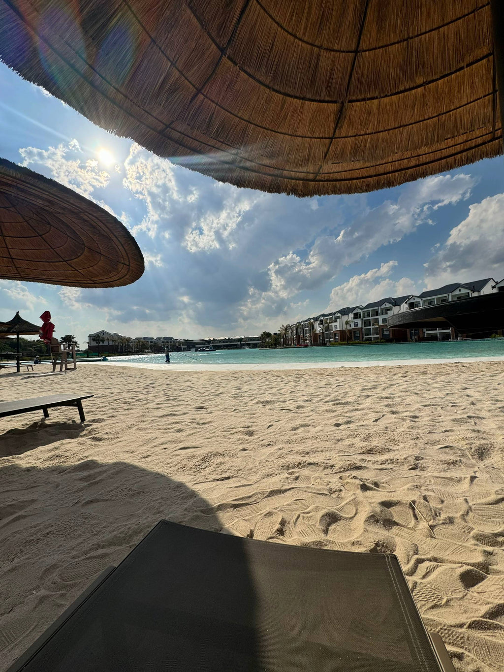 The Blyde | Premium 1-Bedroom Apartment with Balcony - The Blyde Crystal Lagoon